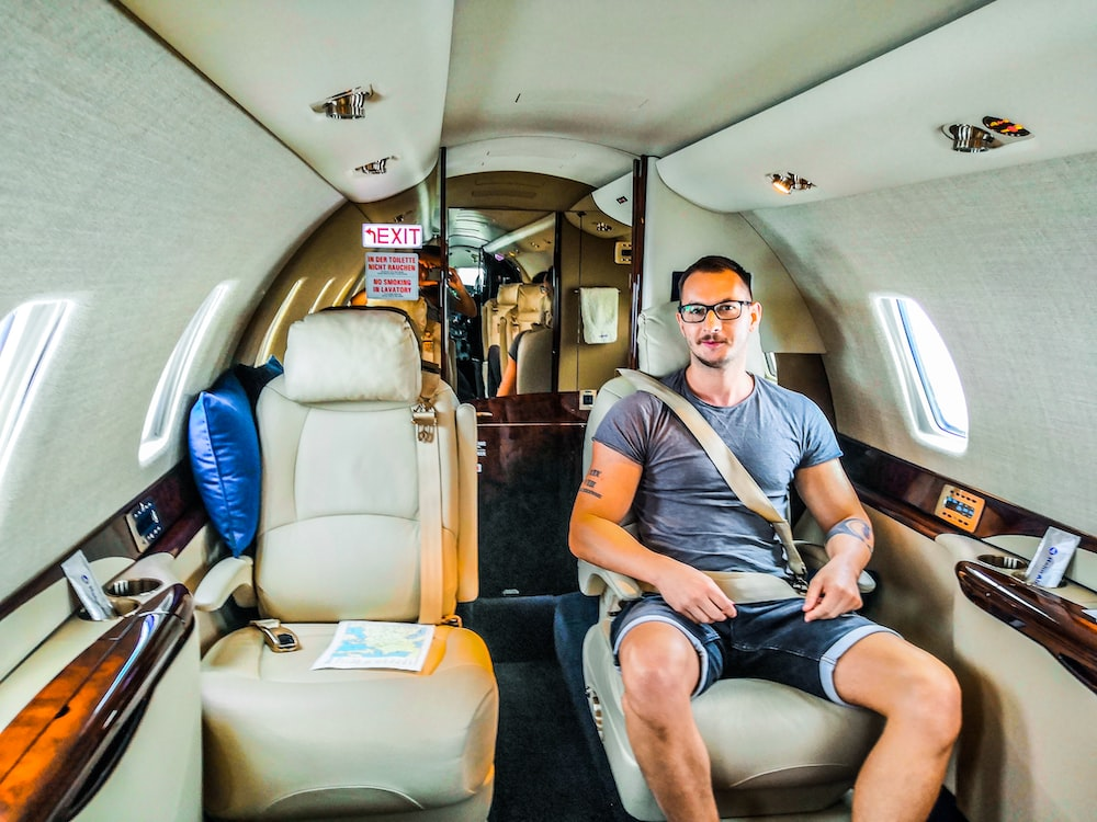 charter a private jet